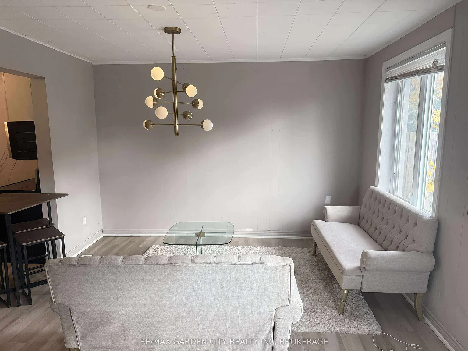 3 bed, $2,200 — Photo 3
