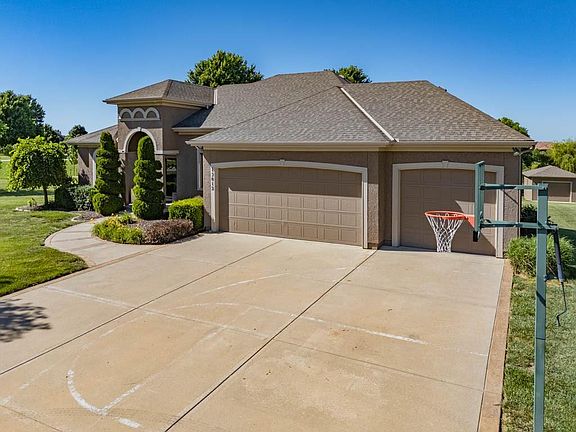 4th image of 13012 Meadow Ln