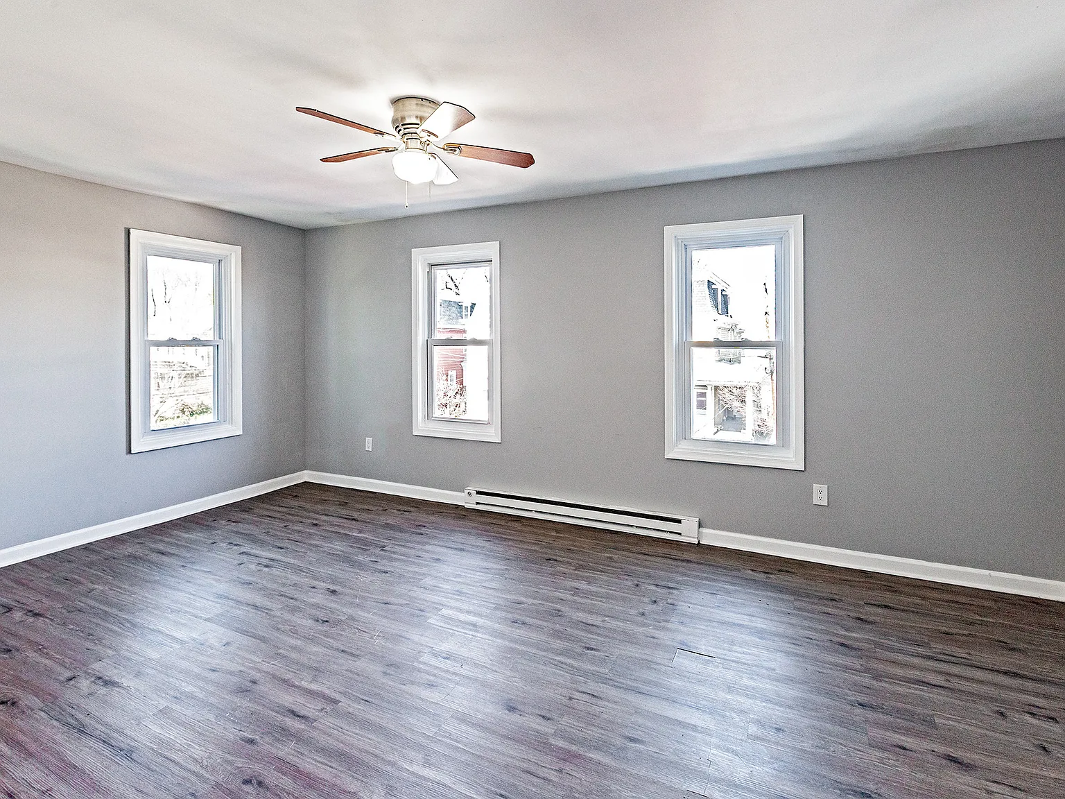 35 High St Woodbury - B — Photo 2