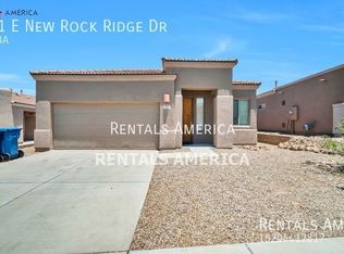 10881 E New Rock Ridge Dr, Vail, AZ 85641
