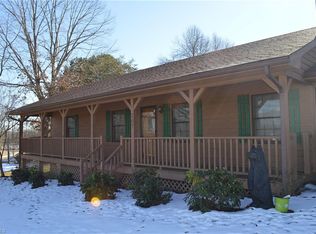 267 Bluemont Rd, Mount Airy, NC 27030