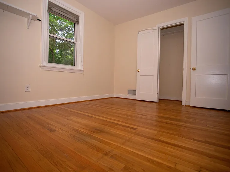 2849 Rogers Dr — Photo 12