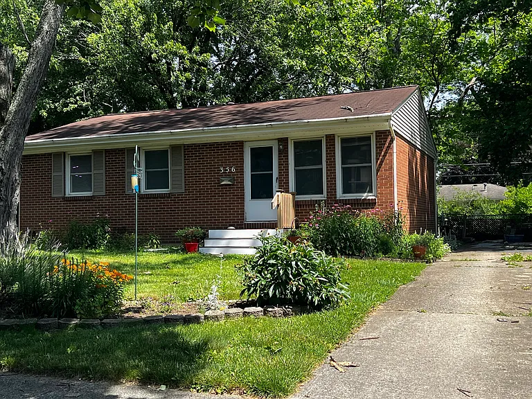 356 Cherrington Rd — Photo 1