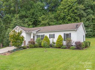 19 Little Pole Creek Dr, Candler, NC 28715