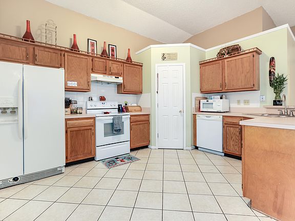 5th image of 4340 Lake Woodbourne Dr