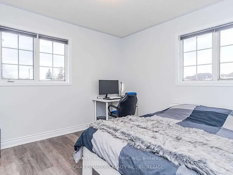 49 Convoy Cres — Photo 29