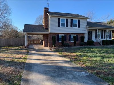 538 Smithdale St, Winston Salem, NC, 27107