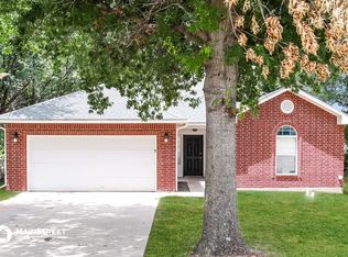 219 Grandview Rd, Midwest City, OK 73130