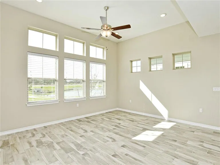 109 Harborside Dr #101 — Photo 7