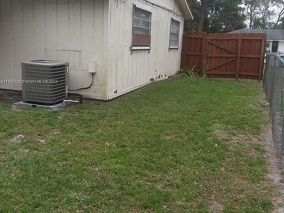2nd image of 5011 La Salle St APT A