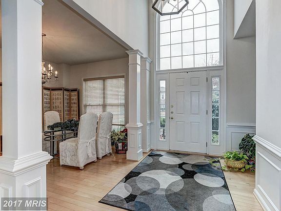 3rd image of 6424 Whites Mill Ln