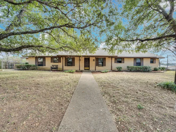 100 Delmore Dr, Hillsboro, TX 76645