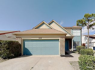2508 Creekwood Ln, Fort Worth, TX 76123