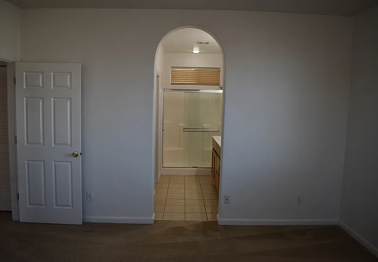 455 Beckman Way — Photo 17