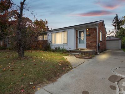 18400 Delaware Ave, Redford, MI, 48240