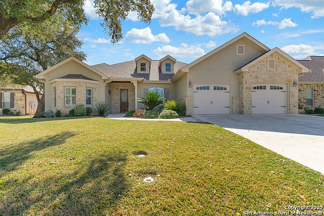 1st image of 636 Acorn Dr