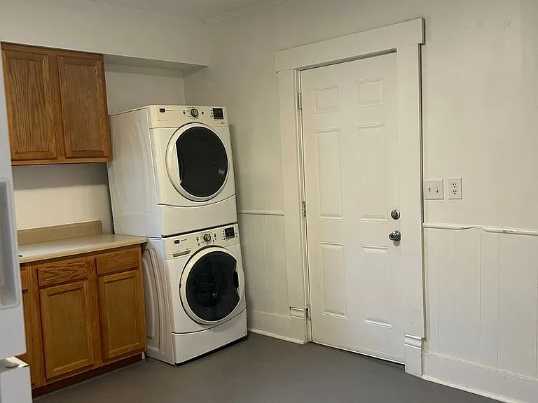 1005 Cincinnati St — Photo 7