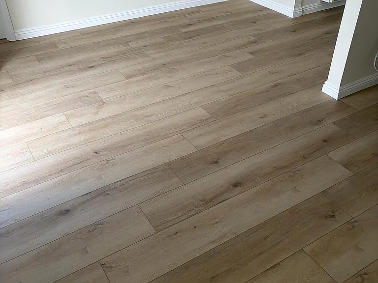 1516 N Stanton Pl #12 — Photo 2
