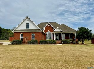 200 Latigo Loop, Huntsville, AL 35806