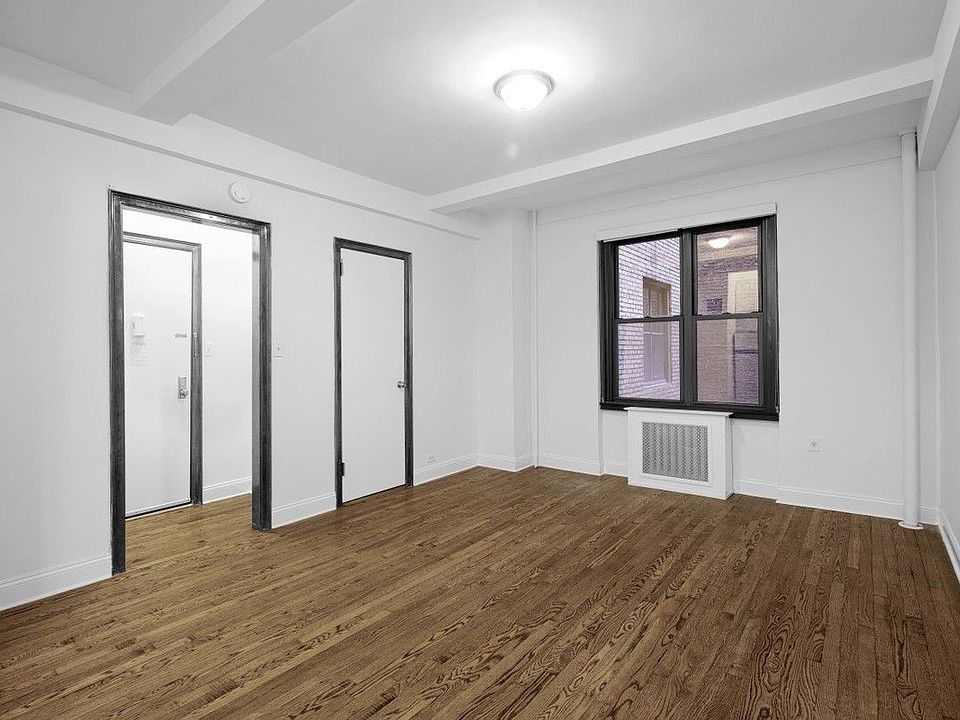 1st image of 208 W 23rd St APT 1108