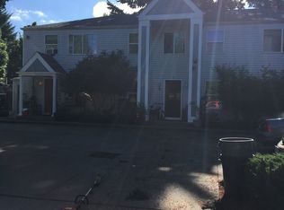 133 Green Ln, Eugene, OR 97404