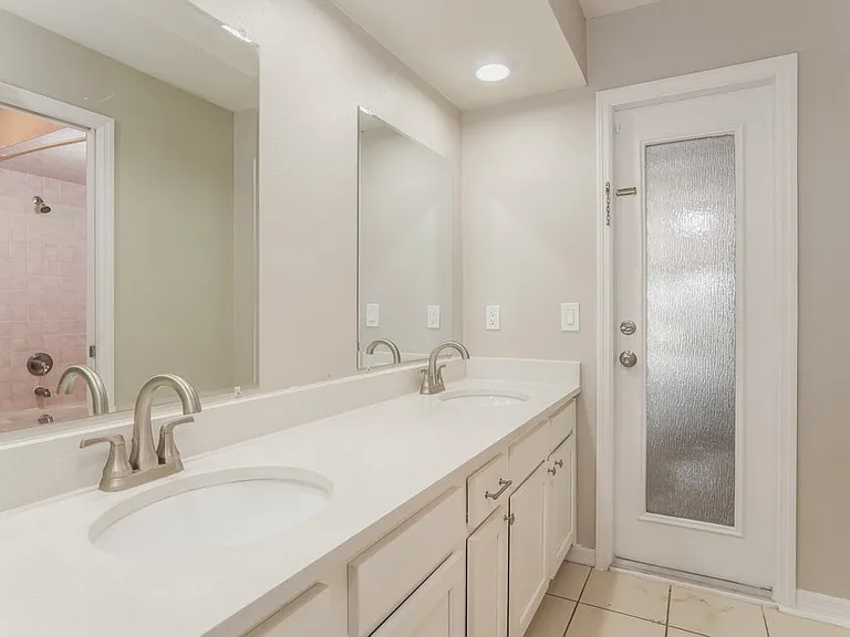 7530 Gunstock Dr — Photo 14