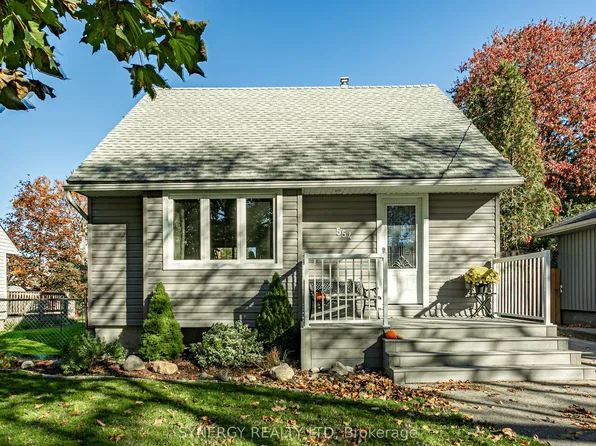 554 Brunswick St, Stratford, ON N5A 3N6