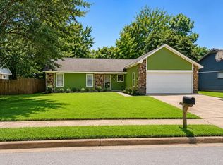 3780 Walsingham Dr, Memphis, TN 38128