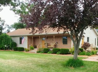2827 E 28th Rd, Marseilles, IL 61341