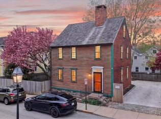 9 Thames St, Newport, RI 02840