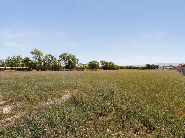 7 Eli Ct, Belen, NM 87002