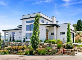 800 E Ashbourne Ln, Eagle, ID 83616