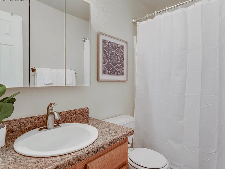 216 S Caddoa Dr — Photo 10