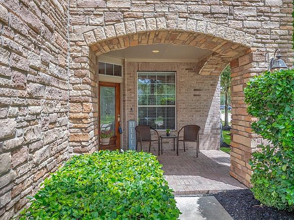 4th image of 9702 Dover Springs Ct