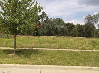 Glen Abbey Dr, North Royalton, OH 44133