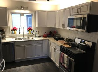 70 Cunard Rd, Buffalo, NY 14216