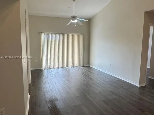 4041 San Marino Blvd APT 308, West Palm Beach, FL 33409