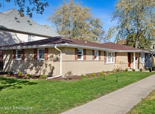 7240 Ogden Ave, Riverside, IL 60546