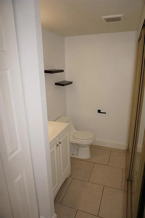 2 bed, 2.5 bath, 1232 sqft, $2,250 — Photo 3