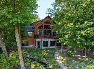 W2325 Belvidere Rd, Sarona, WI 54870