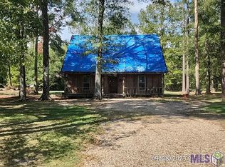 28300 Rae Dr, Walker, LA 70785