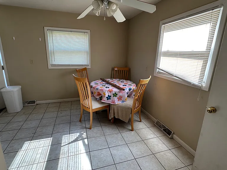 1101 Kern St #1101.5 — Photo 4