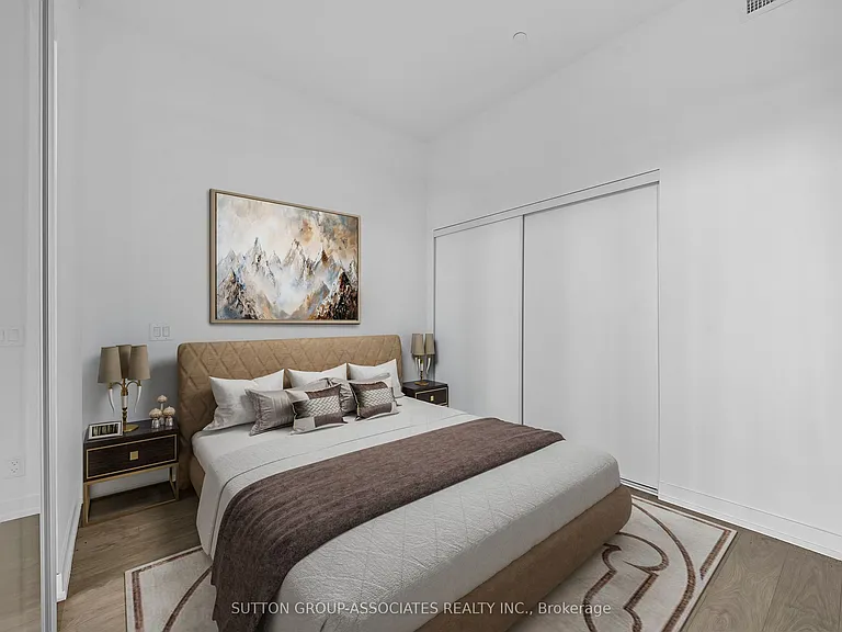 270 Dufferin St #213 — Photo 6