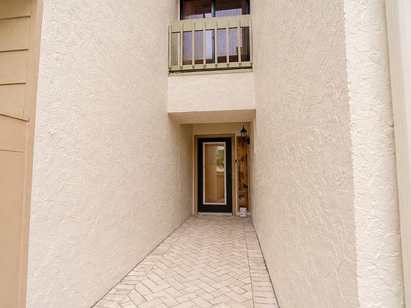 4th image of 22954 Ironwedge Drive