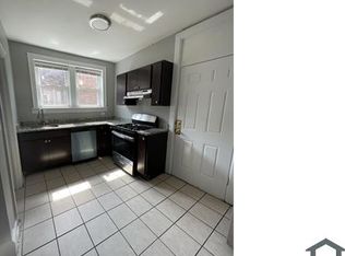8000 S Champlain Ave #3, Chicago, IL 60619
