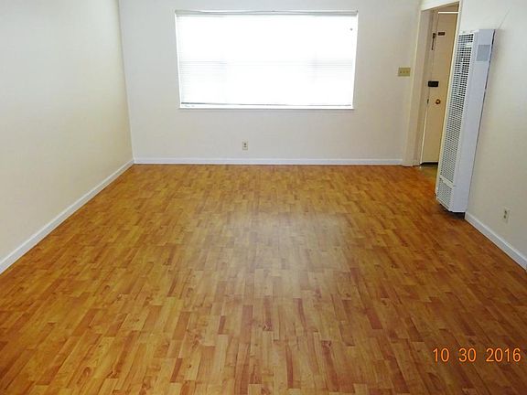 2nd image of 394 Ventura Ave