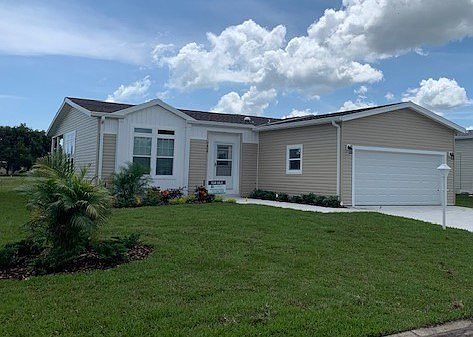 3rd image of 3150 Crabapple Dr #4YUQ51
