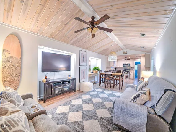 463 Marlin Dr, Panama City Beach, FL 32408