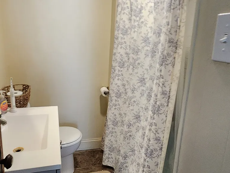 Second floor bath