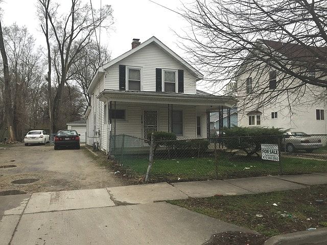 1st image of 354 E 2nd Ave